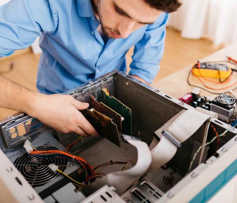 Is Hiring a Local IT Support Tech Better Than Doing It Yourself?